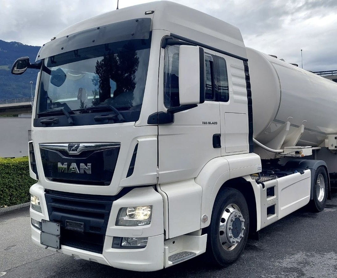 MAN TGS 18.420 4x2, E6, ADR, Retarder - Тягач: фото 1 MAN TGS 18.420 4x2, E6, ADR, Retarder - Тягач: фото 1