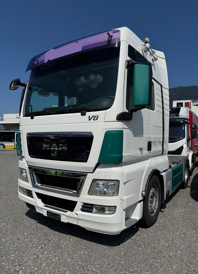 MAN TGX 18.680 V8 4x2, Euro 5,Retarder,Kipphydraulik - Тягач: фото 1 MAN TGX 18.680 V8 4x2, Euro 5,Retarder,Kipphydraulik - Тягач: фото 1