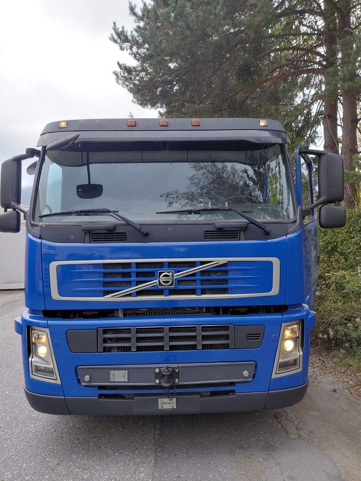 Volvo FM440 4x2, Euro 5, Kipper - Самосвал: фото 3 Volvo FM440 4x2, Euro 5, Kipper - Самосвал: фото 3