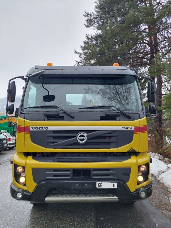 Volvo FMX460 8x4R, E5, Retarder, Abroll Trösch - Крюковой мультилифт: фото 2 Volvo FMX460 8x4R, E5, Retarder, Abroll Trösch - Крюковой мультилифт: фото 2