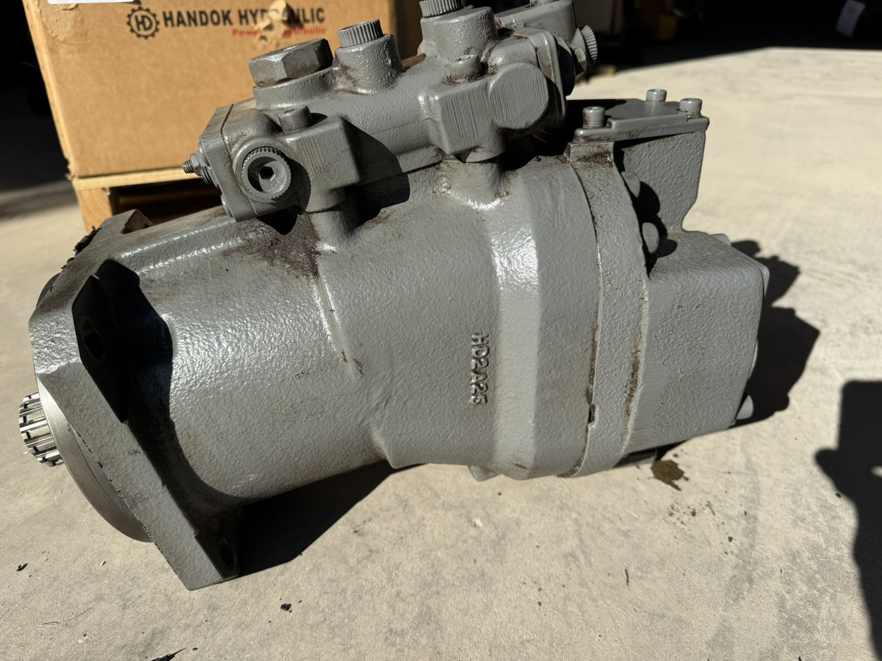 Handok HPV145H - Гидравлический насос для Гусеничных экскаваторов: фото 1 Handok HPV145H - Гидравлический насос для Гусеничных экскаваторов: фото 1