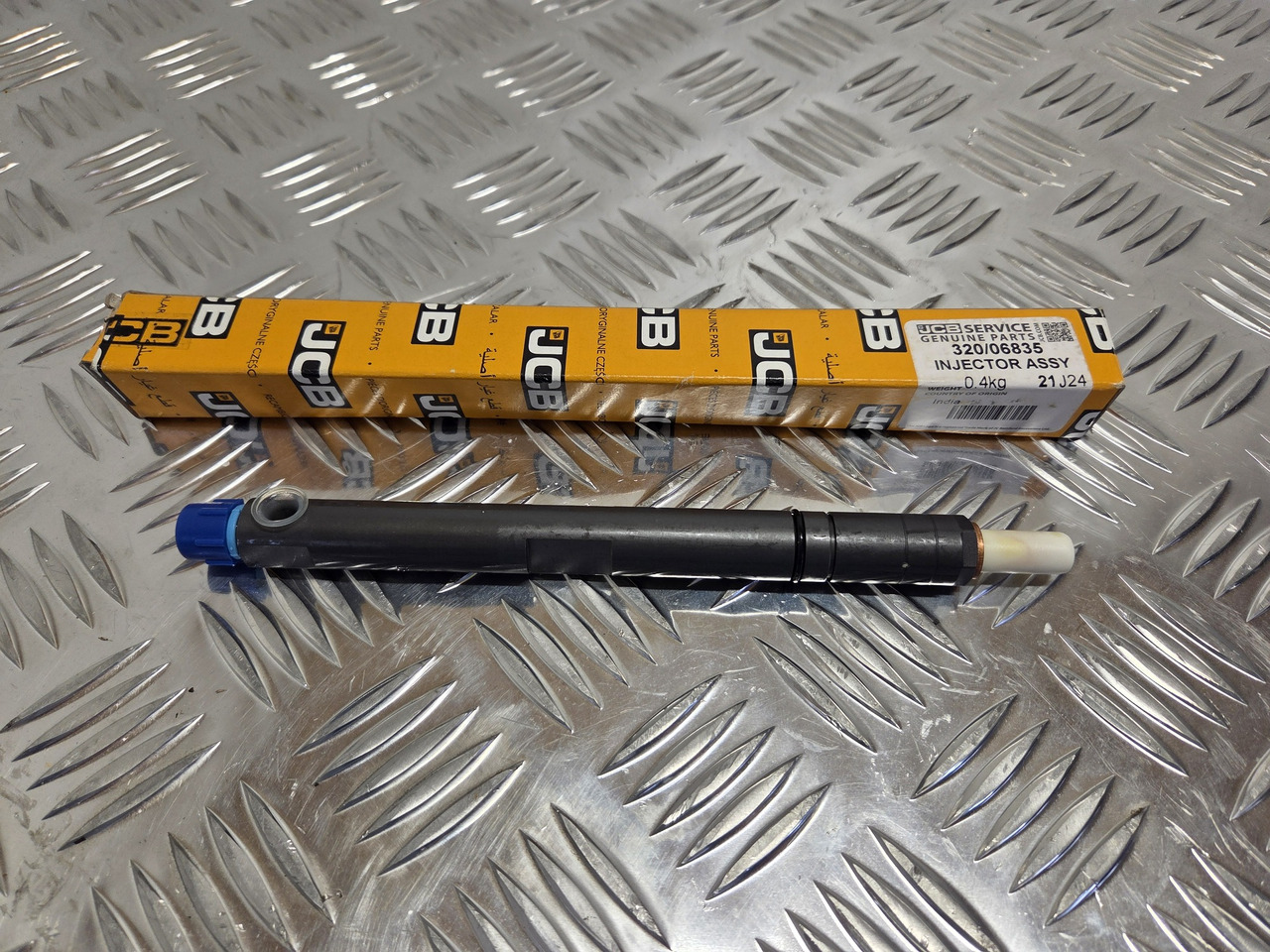 320/06835 JCB tier 2 injector 68kw-74kw - Двигатель и запчасти для Строительной техники: фото 1 320/06835 JCB tier 2 injector 68kw-74kw - Двигатель и запчасти для Строительной техники: фото 1