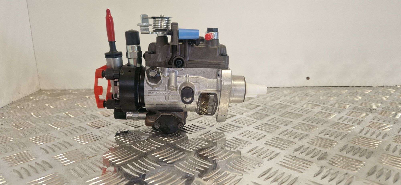 320/06927 12V injection pump 9323A252G Delphi - Двигатель и запчасти для Строительной техники: фото 4 320/06927 12V injection pump 9323A252G Delphi - Двигатель и запчасти для Строительной техники: фото 4