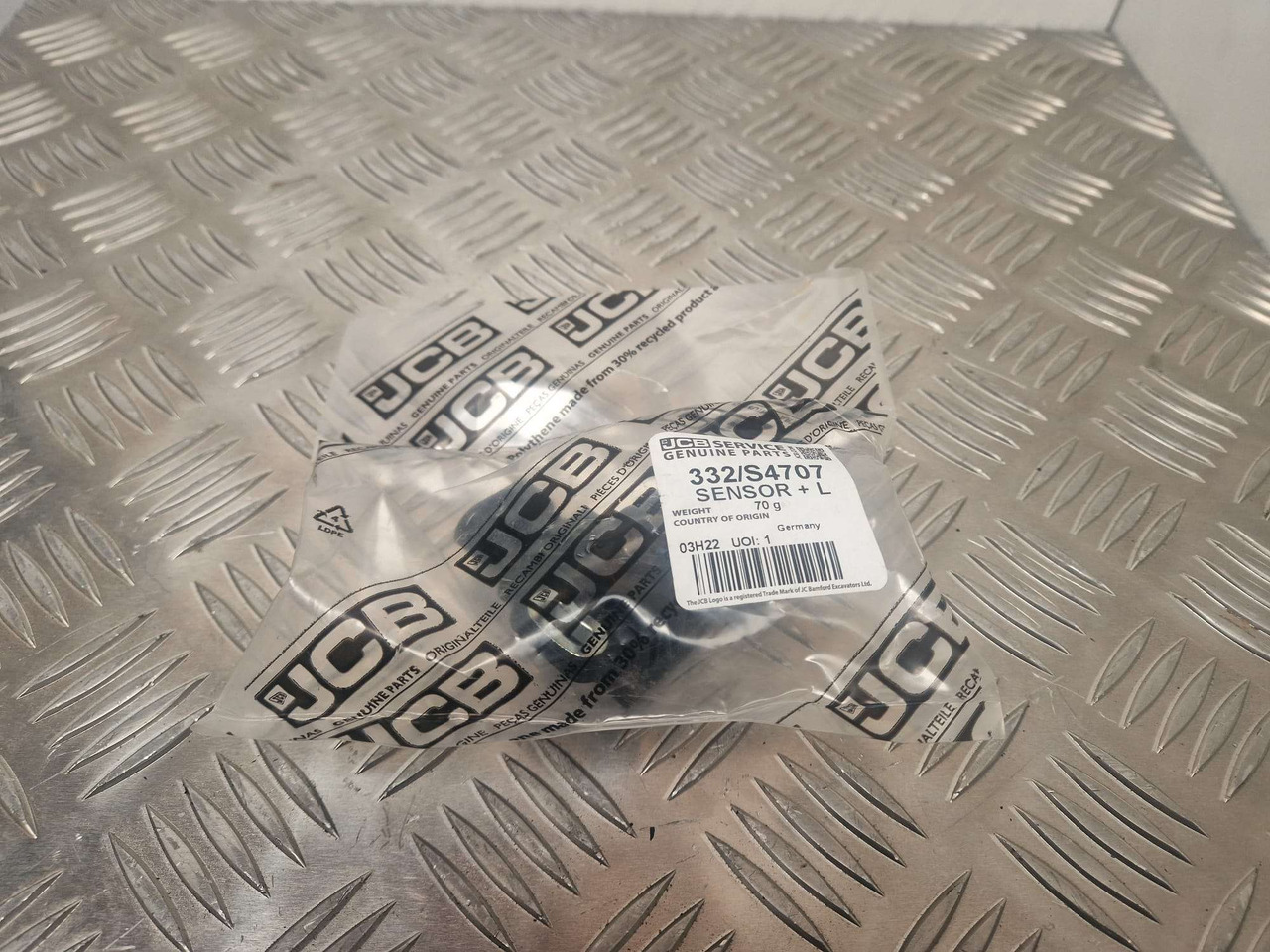 Fastrac angle sensor with lever JCB 332/S4707 - Двигатель и запчасти для Строительной техники: фото 3 Fastrac angle sensor with lever JCB 332/S4707 - Двигатель и запчасти для Строительной техники: фото 3