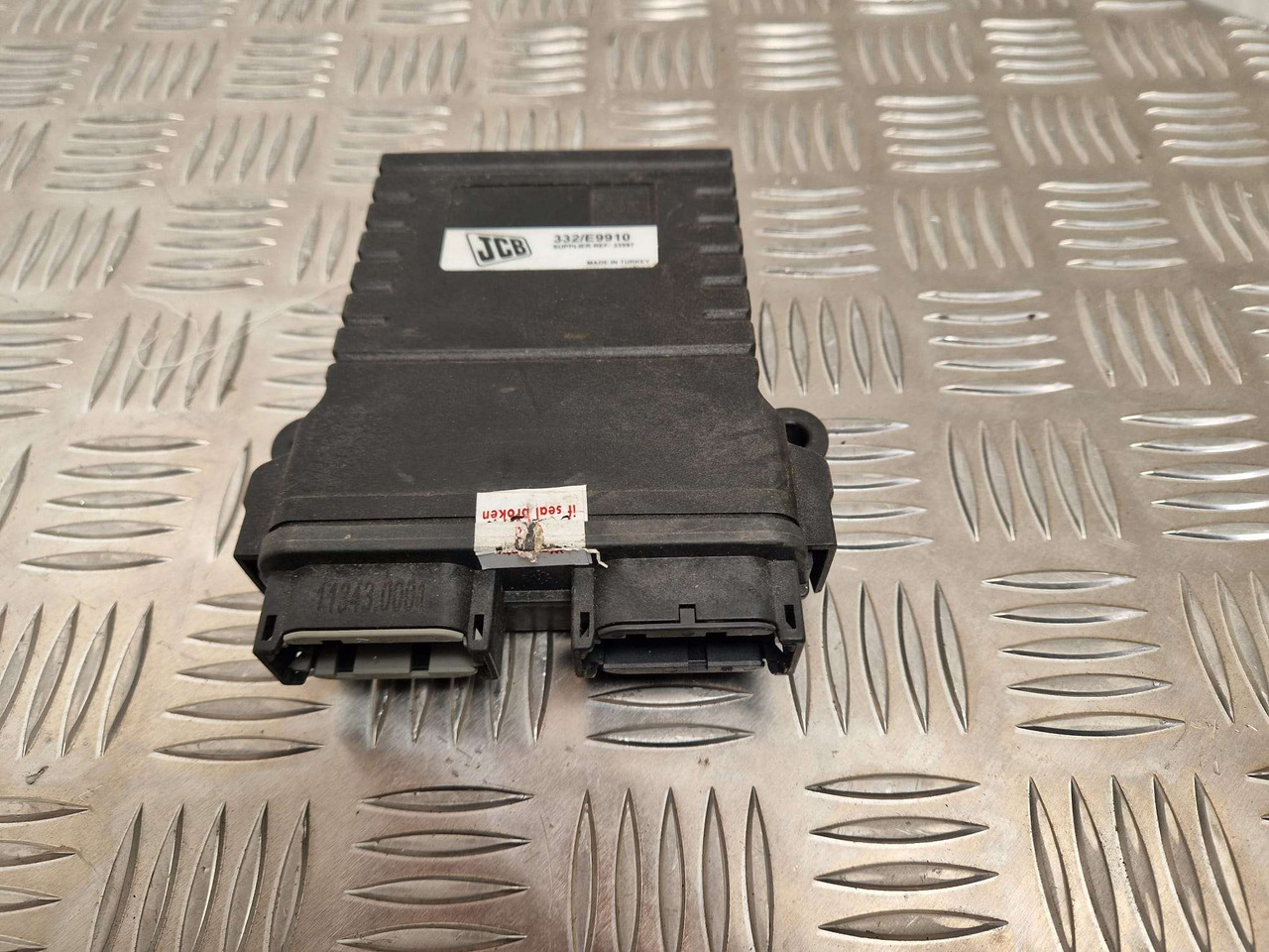 Immobiliser control unit JCB 332/e9910 - Двигатель и запчасти для Строительной техники: фото 1 Immobiliser control unit JCB 332/e9910 - Двигатель и запчасти для Строительной техники: фото 1