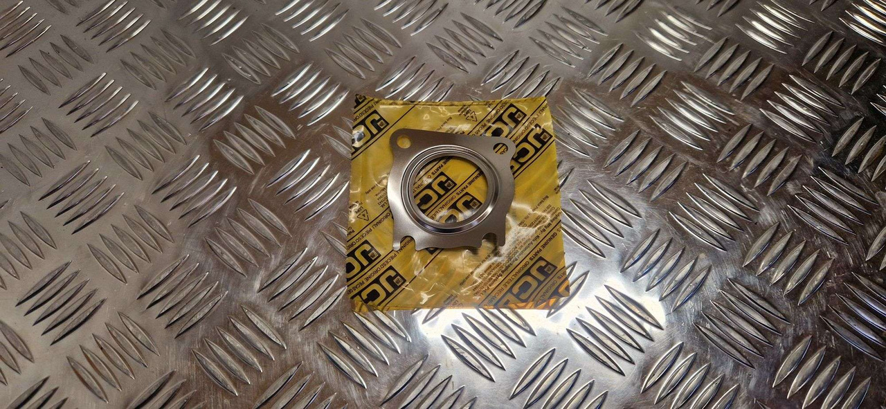 JCB EGR Manifold Gasket JCB 320/06198 NEW gasket - Двигатель и запчасти для Строительной техники: фото 3 JCB EGR Manifold Gasket JCB 320/06198 NEW gasket - Двигатель и запчасти для Строительной техники: фото 3