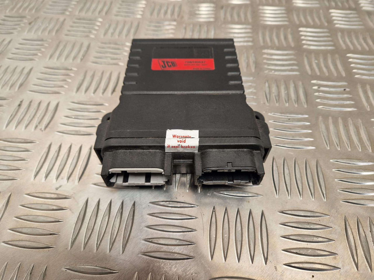 JCB Immobiliser control unit 728/H0537 - Двигатель и запчасти для Строительной техники: фото 2 JCB Immobiliser control unit 728/H0537 - Двигатель и запчасти для Строительной техники: фото 2