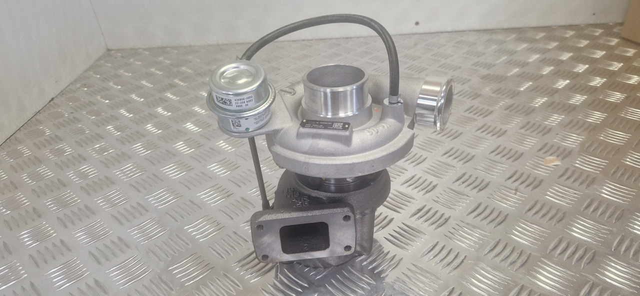 JCB turbocharger 320/06160 Garrett tier 3 74kw TURBO - Двигатель и запчасти для Строительной техники: фото 1 JCB turbocharger 320/06160 Garrett tier 3 74kw TURBO - Двигатель и запчасти для Строительной техники: фото 1