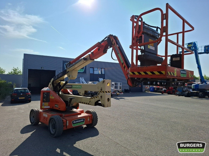 JLG E450 AJ - Коленчатый подъемник: фото 4 JLG E450 AJ - Коленчатый подъемник: фото 4