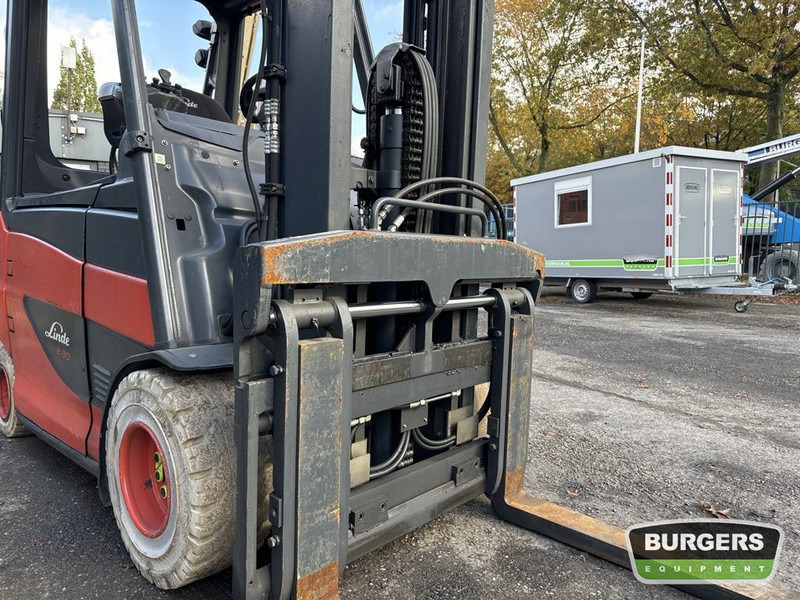 Linde E30H-01 600 - Электропогрузчик: фото 3 Linde E30H-01 600 - Электропогрузчик: фото 3