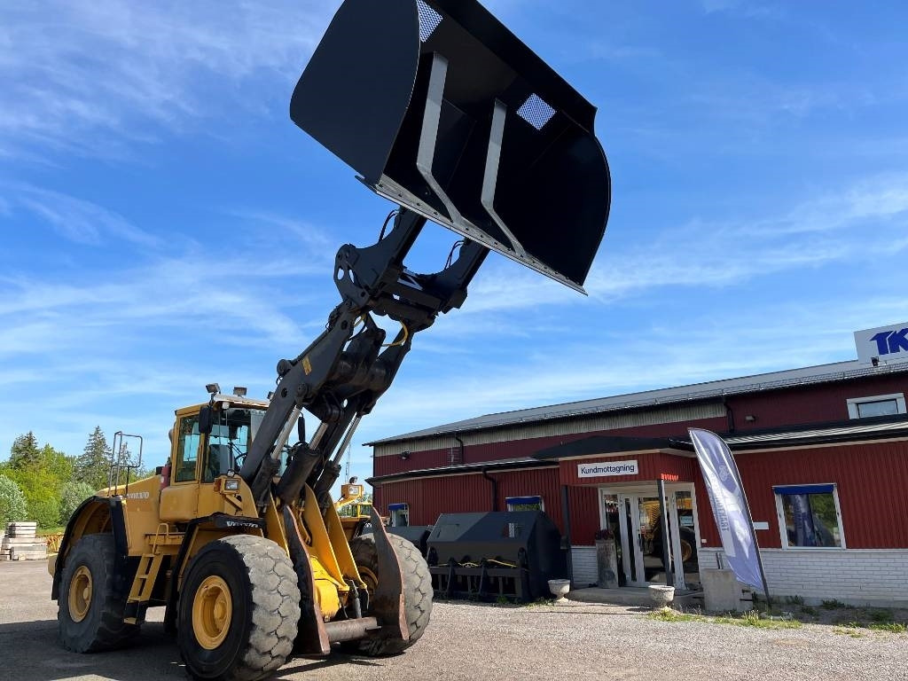 Högtippande skopa / High tip bucket 13 m3 - Ковш для Строительной техники: фото 4 Högtippande skopa / High tip bucket 13 m3 - Ковш для Строительной техники: фото 4