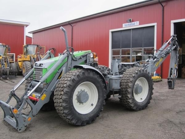 Lännen 8800 E for parts - Экскаватор-погрузчик: фото 2 Lännen 8800 E for parts - Экскаватор-погрузчик: фото 2