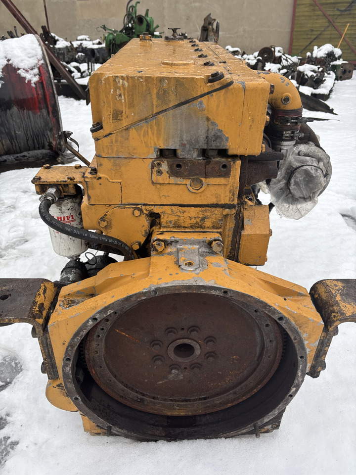 CUMMINS LT10/C Blok silnika Słupek Rozrusznik Koło Zamachowe Wał Korbowy Tłok Pokrywa Cylinder - Блок цилиндров для Сельскохозяйственной техники: фото 4 CUMMINS LT10/C Blok silnika Słupek Rozrusznik Koło Zamachowe Wał Korbowy Tłok Pokrywa Cylinder - Блок цилиндров для Сельскохозяйственной техники: фото 4