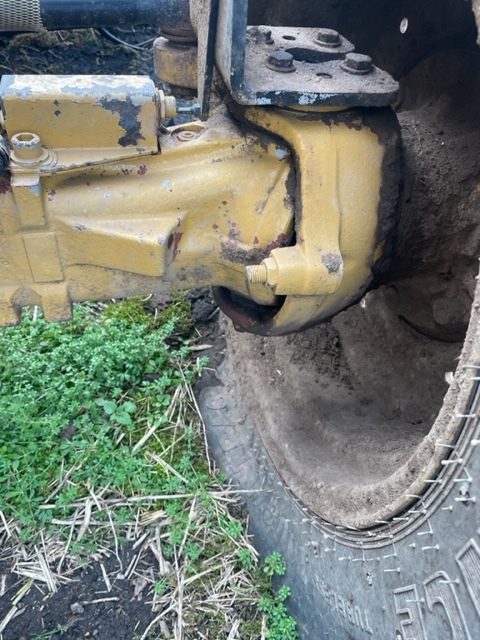 Cat th 63 th 62 Felga zwolnica zwrotnica Półoś części - Приводный вал для Сельскохозяйственной техники: фото 1 Cat th 63 th 62 Felga zwolnica zwrotnica Półoś części - Приводный вал для Сельскохозяйственной техники: фото 1