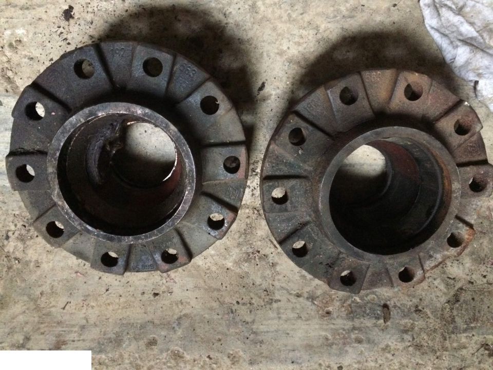 Claas Lexion Piasta Koła 192563 x2 - Ступица для Сельскохозяйственной техники: фото 1 Claas Lexion Piasta Koła 192563 x2 - Ступица для Сельскохозяйственной техники: фото 1