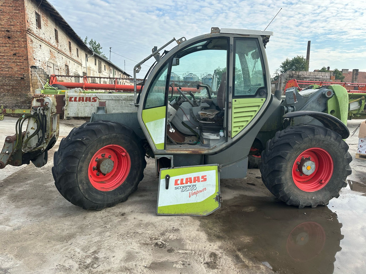 Claas Scorpion 9040 Variopower - zbiornik paliwa - Топливный бак для Телескопических погрузчиков: фото 1 Claas Scorpion 9040 Variopower - zbiornik paliwa - Топливный бак для Телескопических погрузчиков: фото 1
