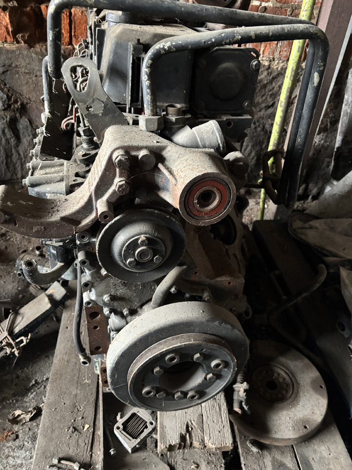 Deutz BF6M1013E Silnik Blok Pokrywa Obudowa Koło Zamachowe Miska Olejowa CZĘŚCI - Маховик для Сельскохозяйственной техники: фото 3 Deutz BF6M1013E Silnik Blok Pokrywa Obudowa Koło Zamachowe Miska Olejowa CZĘŚCI - Маховик для Сельскохозяйственной техники: фото 3