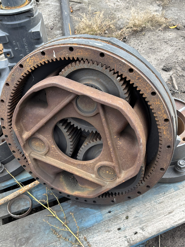 FENDT 930 933 936 Zwolnica Wał Obudowa Tylnej Osi 926101150070 934151150010 931150150030 - Бортовой редуктор для Сельскохозяйственной техники: фото 2 FENDT 930 933 936 Zwolnica Wał Obudowa Tylnej Osi 926101150070 934151150010 931150150030 - Бортовой редуктор для Сельскохозяйственной техники: фото 2