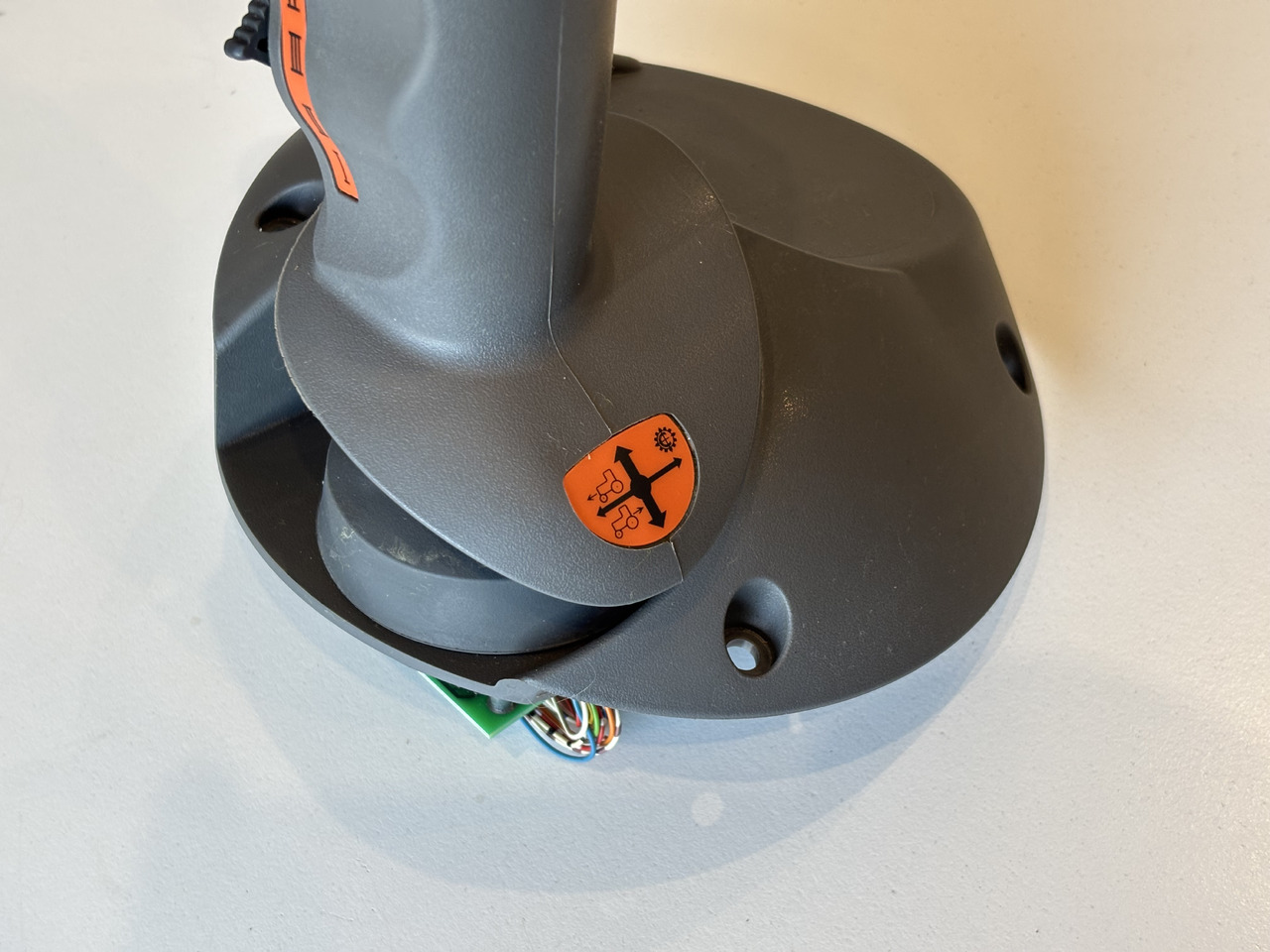 FENDT Vario Joystick F835.970.160.020 - Электрическая система для Сельскохозяйственной техники: фото 4 FENDT Vario Joystick F835.970.160.020 - Электрическая система для Сельскохозяйственной техники: фото 4