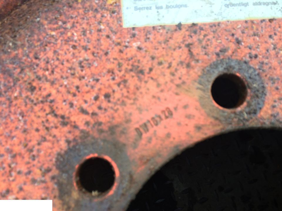 Felga Claas Dominator 16x28 OPONA GOODYEAR GRATIS! - Колесо для Сельскохозяйственной техники: фото 2 Felga Claas Dominator 16x28 OPONA GOODYEAR GRATIS! - Колесо для Сельскохозяйственной техники: фото 2