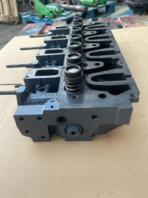 Głowica cylindrów Deutz 04291934RY , TCD 2012 L04 2V - Головка блока для Сельскохозяйственной техники: фото 4 Głowica cylindrów Deutz 04291934RY , TCD 2012 L04 2V - Головка блока для Сельскохозяйственной техники: фото 4
