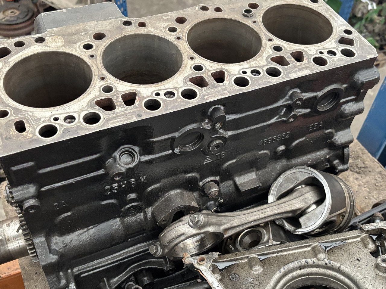 IVECO New Holland Tector / B3.9 Blok Silnika F4AE3481B 4896382 2830081 - Блок цилиндров для Сельскохозяйственной техники: фото 2 IVECO New Holland Tector / B3.9 Blok Silnika F4AE3481B 4896382 2830081 - Блок цилиндров для Сельскохозяйственной техники: фото 2