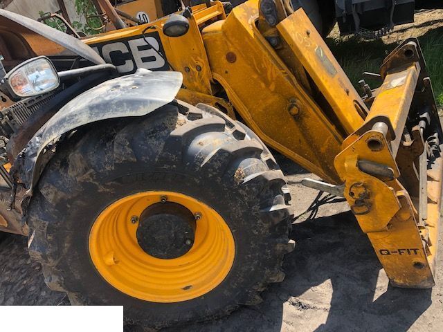 JCB 4cx - Zwrotnica - Поворотный кулак для Строительной техники: фото 1 JCB 4cx - Zwrotnica - Поворотный кулак для Строительной техники: фото 1