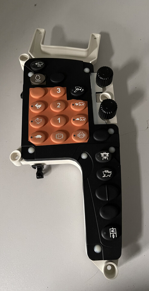 JOHN DEERE AH 233945-panel/moduł przełączników - Приборная панель для Сельскохозяйственной техники: фото 1 JOHN DEERE AH 233945-panel/moduł przełączników - Приборная панель для Сельскохозяйственной техники: фото 1