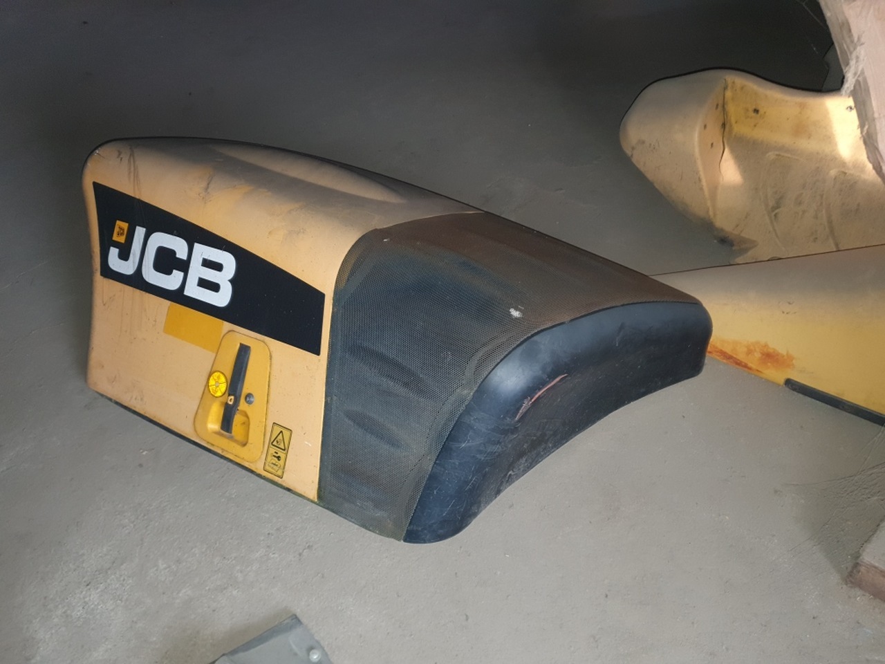 Jcb Klapa silnika pokrywa - Капот для Строительной техники: фото 2 Jcb Klapa silnika pokrywa - Капот для Строительной техники: фото 2