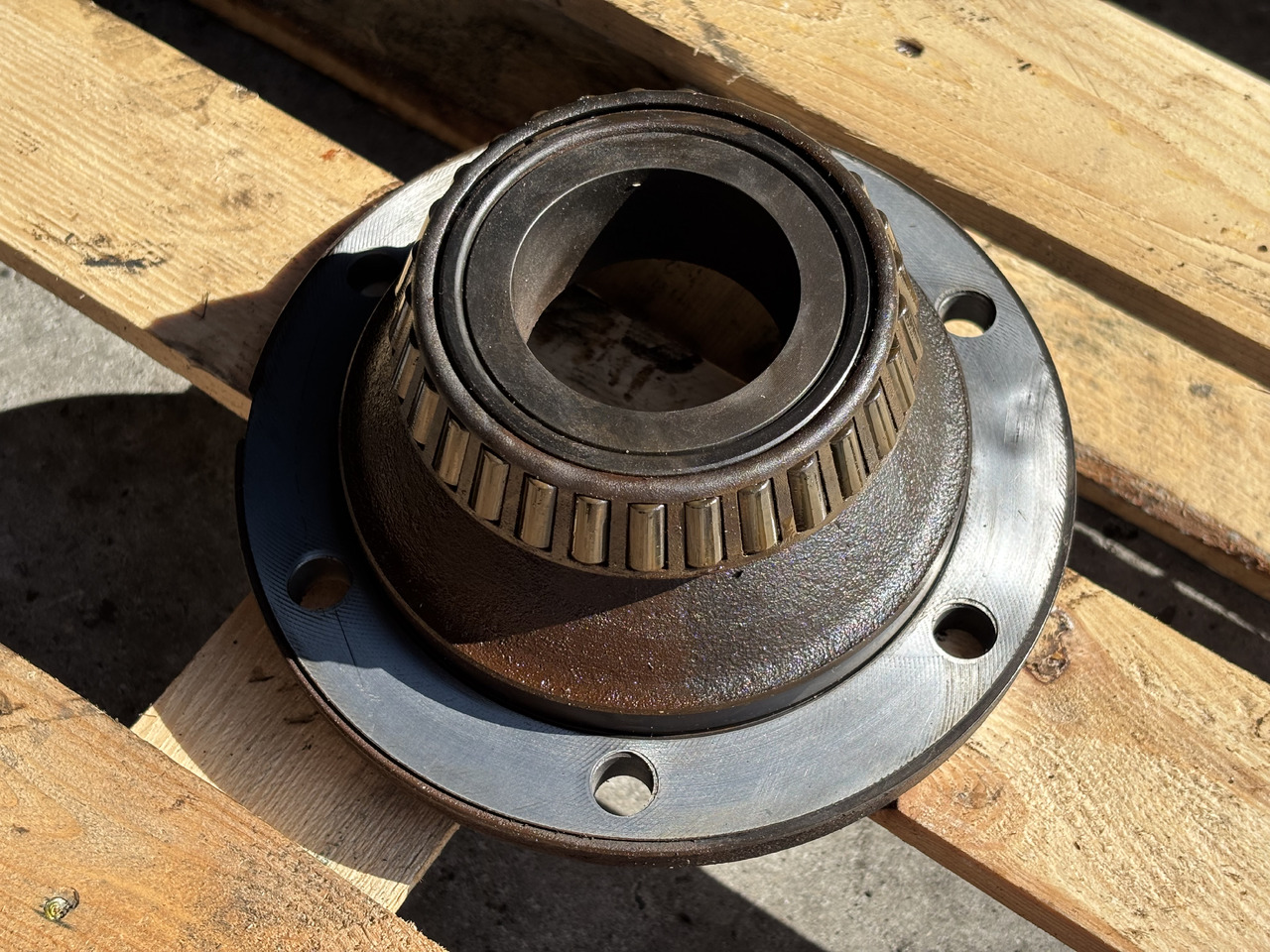 John Deere 6170 6195 7430 7530 Obudowa Łożyska R93890 - Трансмиссия для Сельскохозяйственной техники: фото 2 John Deere 6170 6195 7430 7530 Obudowa Łożyska R93890 - Трансмиссия для Сельскохозяйственной техники: фото 2