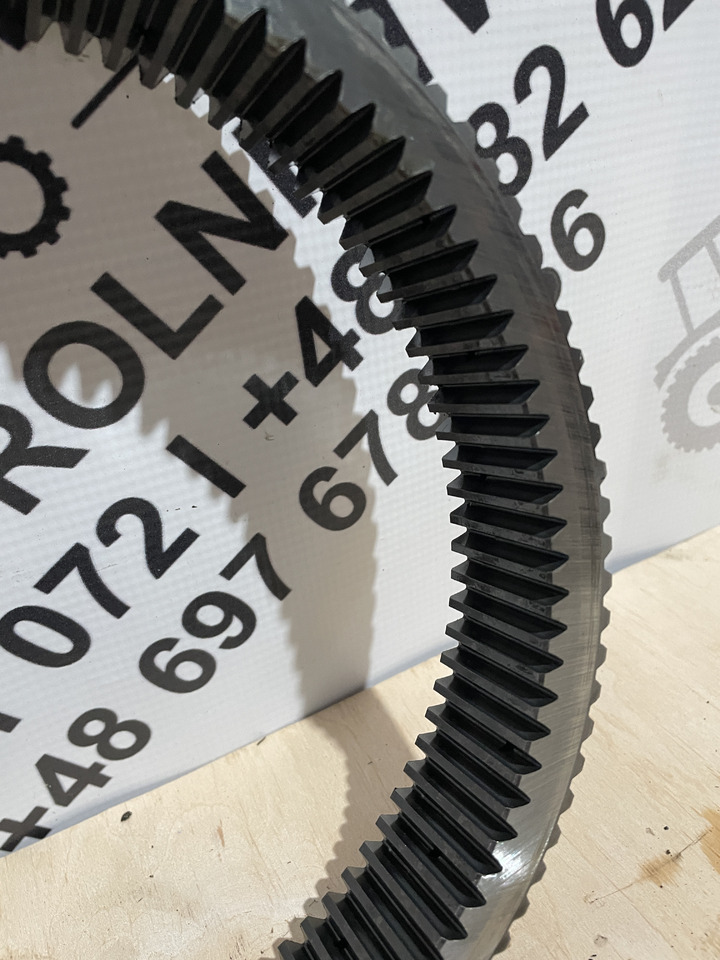 John Deere 6300 6100 6200 6400 - koło koronowe skrzyni biegów R122146 - Коробка передач и запчасти для Сельскохозяйственной техники: фото 2 John Deere 6300 6100 6200 6400 - koło koronowe skrzyni biegów R122146 - Коробка передач и запчасти для Сельскохозяйственной техники: фото 2