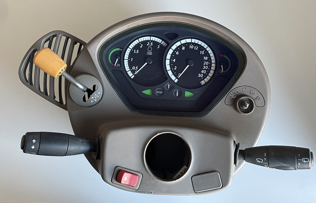 John Deere 6534 - moduł zegary panel instrumentów rewers - AL179168 - Приборная панель для Сельскохозяйственной техники: фото 1 John Deere 6534 - moduł zegary panel instrumentów rewers - AL179168 - Приборная панель для Сельскохозяйственной техники: фото 1