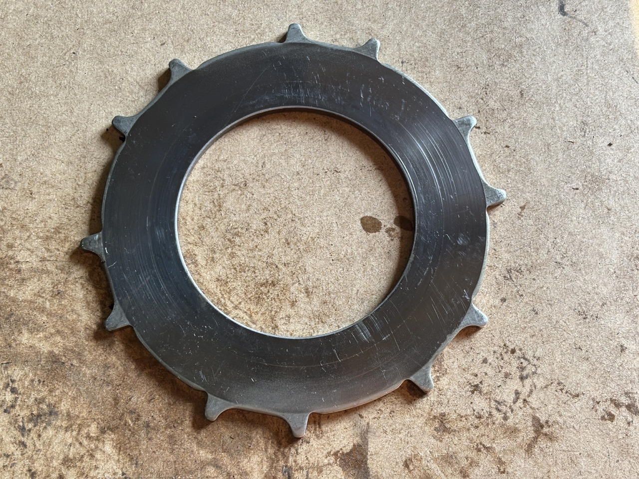 John Deere 6810 6910 Płytka sprzęgła Przekładka Tarczy R96805 - Диск сцепления для Тракторов: фото 1 John Deere 6810 6910 Płytka sprzęgła Przekładka Tarczy R96805 - Диск сцепления для Тракторов: фото 1