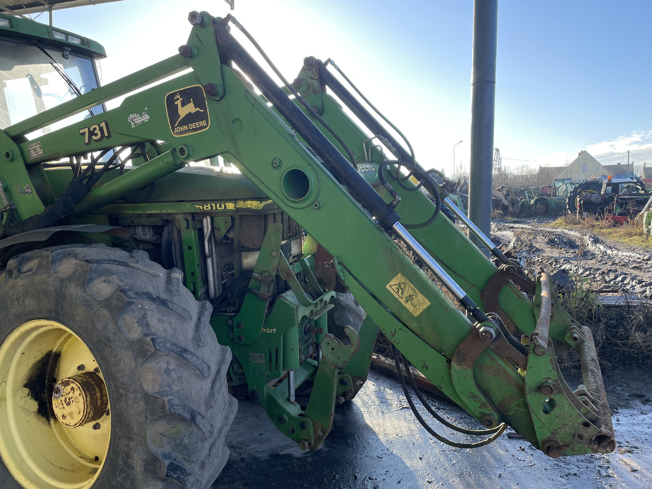 John Deere 6810 - przedni ładowacz TUR 731 - Фронтальный погрузчик для трактора: фото 3 John Deere 6810 - przedni ładowacz TUR 731 - Фронтальный погрузчик для трактора: фото 3