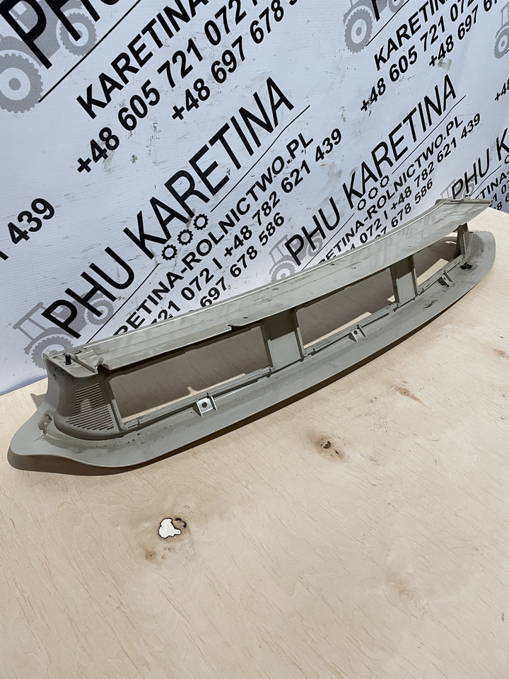 John Deere 6920S - konsola plastik wnętrza nad głową L153484 AL207534 - Приборная панель для Сельскохозяйственной техники: фото 3 John Deere 6920S - konsola plastik wnętrza nad głową L153484 AL207534 - Приборная панель для Сельскохозяйственной техники: фото 3