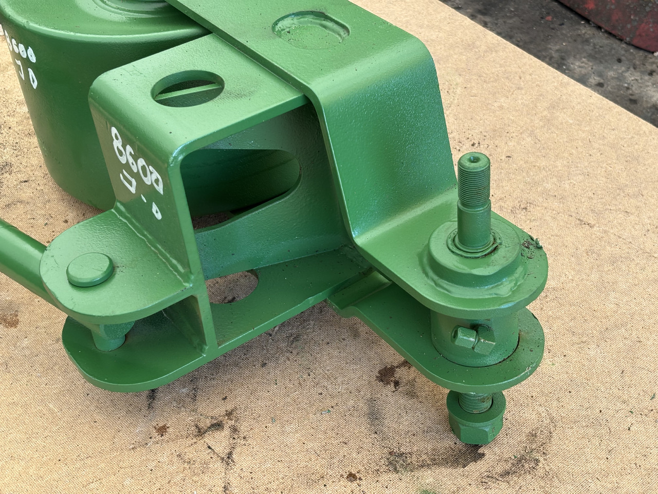 John Deere 8600 Siłownik hydrauliczny napinacz rolka AXE26918 - Гидравлический цилиндр для Сельскохозяйственной техники: фото 3 John Deere 8600 Siłownik hydrauliczny napinacz rolka AXE26918 - Гидравлический цилиндр для Сельскохозяйственной техники: фото 3