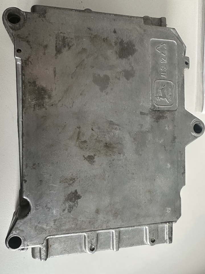 John Deere sterownik ECU Bosch 0 260 001 036 | ZF 0501 212 594 | AL158322 - Блок управления для Сельскохозяйственной техники: фото 1 John Deere sterownik ECU Bosch 0 260 001 036 | ZF 0501 212 594 | AL158322 - Блок управления для Сельскохозяйственной техники: фото 1