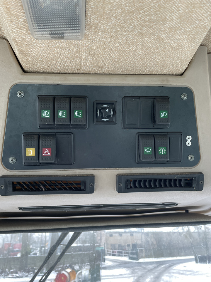 Krone Big M II - przełączniki panel sterujący - Электрическая система для Сельскохозяйственной техники: фото 3 Krone Big M II - przełączniki panel sterujący - Электрическая система для Сельскохозяйственной техники: фото 3