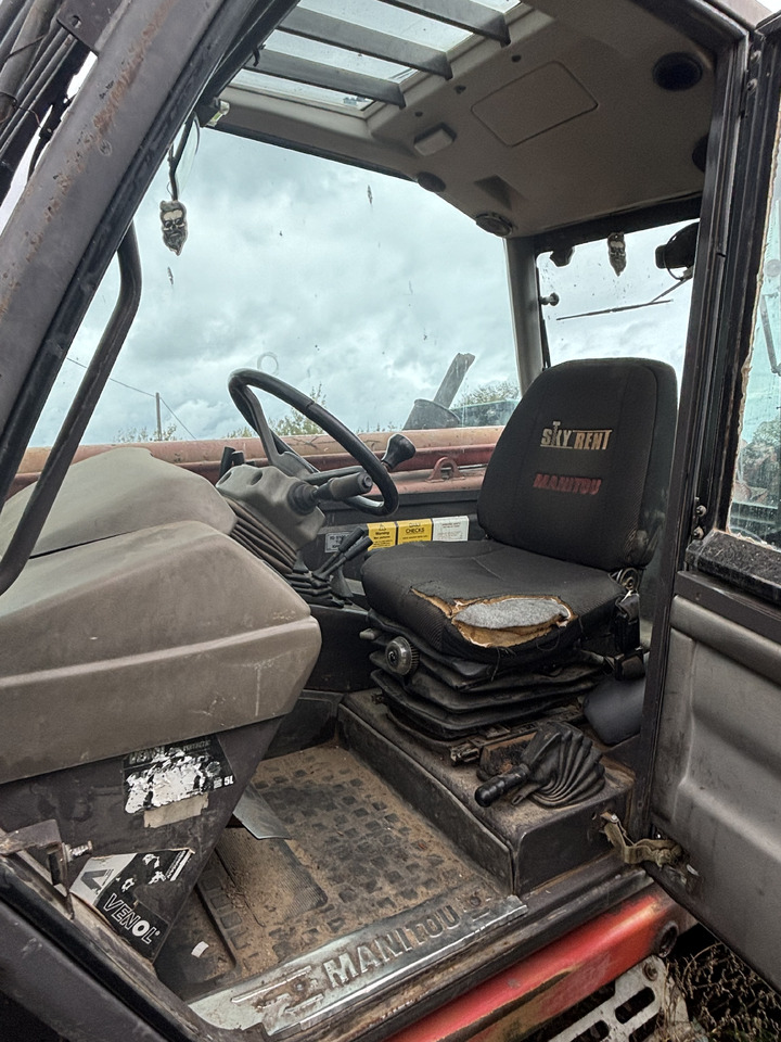 Manitou MT 1740 SLT - Ładowarka Teleskopowa - Fotel Kanapa Siedzenie Kierowcy - Сиденье для Телескопических погрузчиков: фото 1 Manitou MT 1740 SLT - Ładowarka Teleskopowa - Fotel Kanapa Siedzenie Kierowcy - Сиденье для Телескопических погрузчиков: фото 1