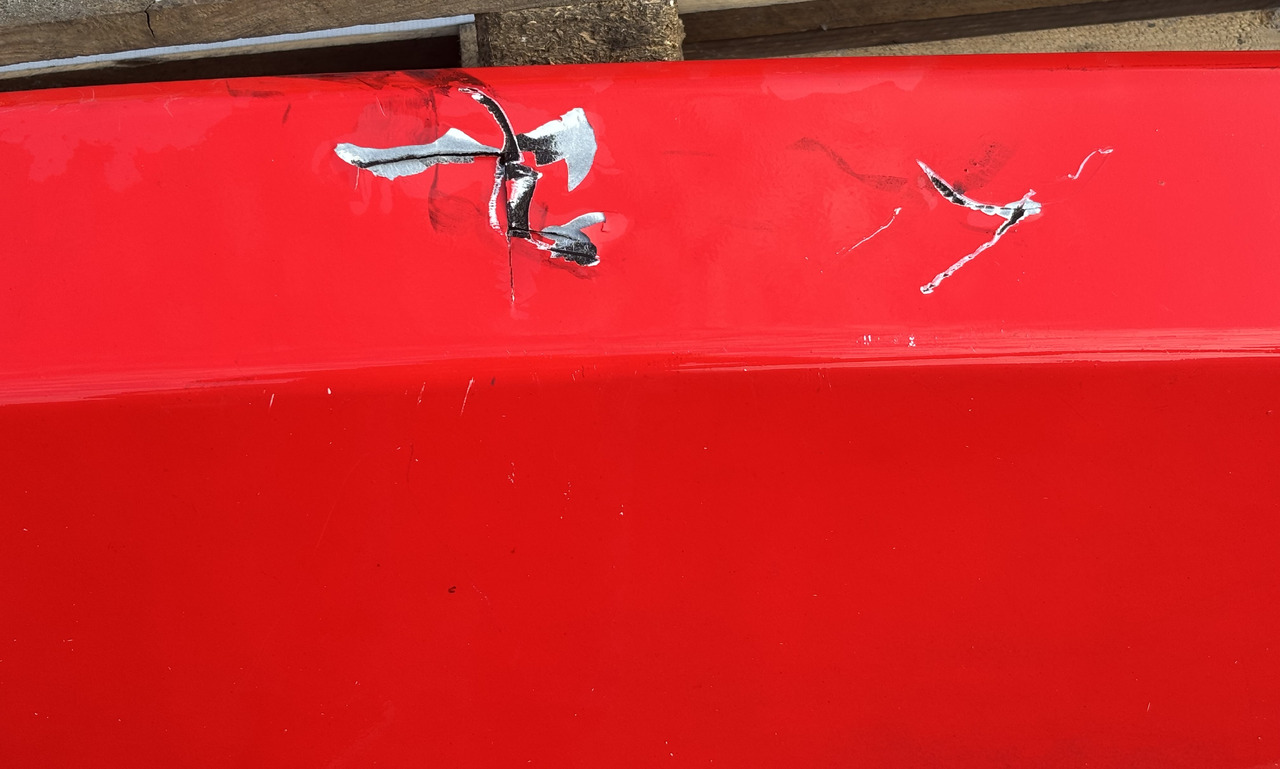 Massey Ferguson 5613 Maska - Кузов и экстерьер для Сельскохозяйственной техники: фото 2 Massey Ferguson 5613 Maska - Кузов и экстерьер для Сельскохозяйственной техники: фото 2