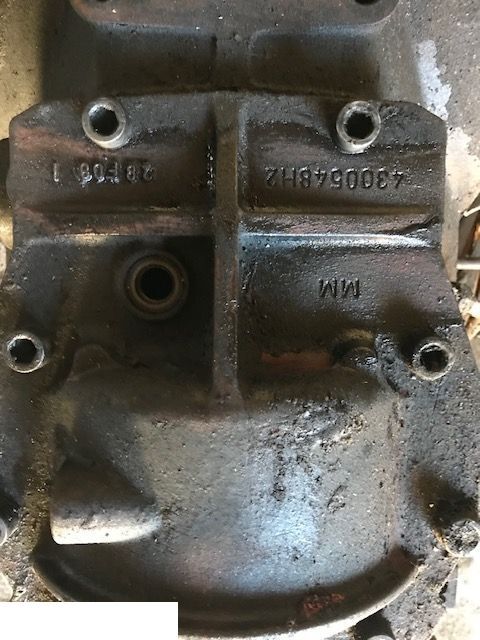 Massey Ferguson Dyna 6 - 6475 - Skrzynia - Коробка передач для Сельскохозяйственной техники: фото 2 Massey Ferguson Dyna 6 - 6475 - Skrzynia - Коробка передач для Сельскохозяйственной техники: фото 2