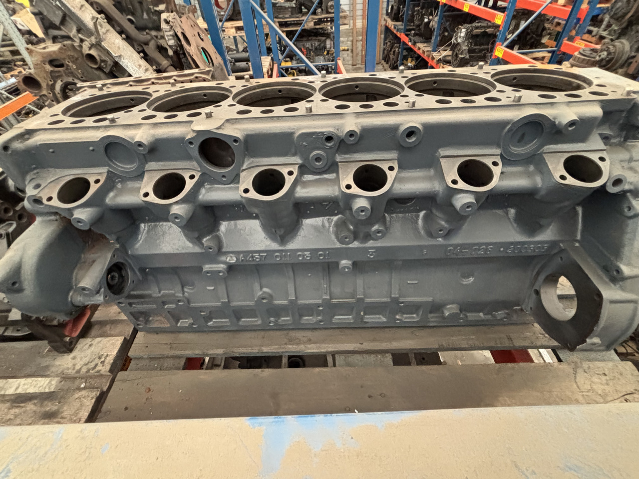 Mercedes Benz OM457LA Blok silnika A4570110501 - Блок цилиндров для Сельскохозяйственной техники: фото 4 Mercedes Benz OM457LA Blok silnika A4570110501 - Блок цилиндров для Сельскохозяйственной техники: фото 4