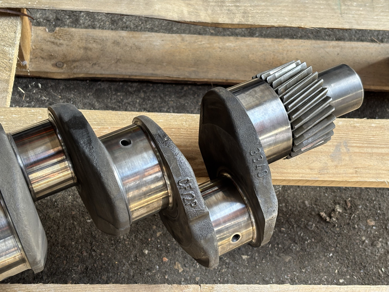 Mercedes OM366 Wał Korbowy 3660301602U 3660300702 3660301102 3660301402 - Коленчатый вал для Сельскохозяйственной техники: фото 4 Mercedes OM366 Wał Korbowy 3660301602U 3660300702 3660301102 3660301402 - Коленчатый вал для Сельскохозяйственной техники: фото 4