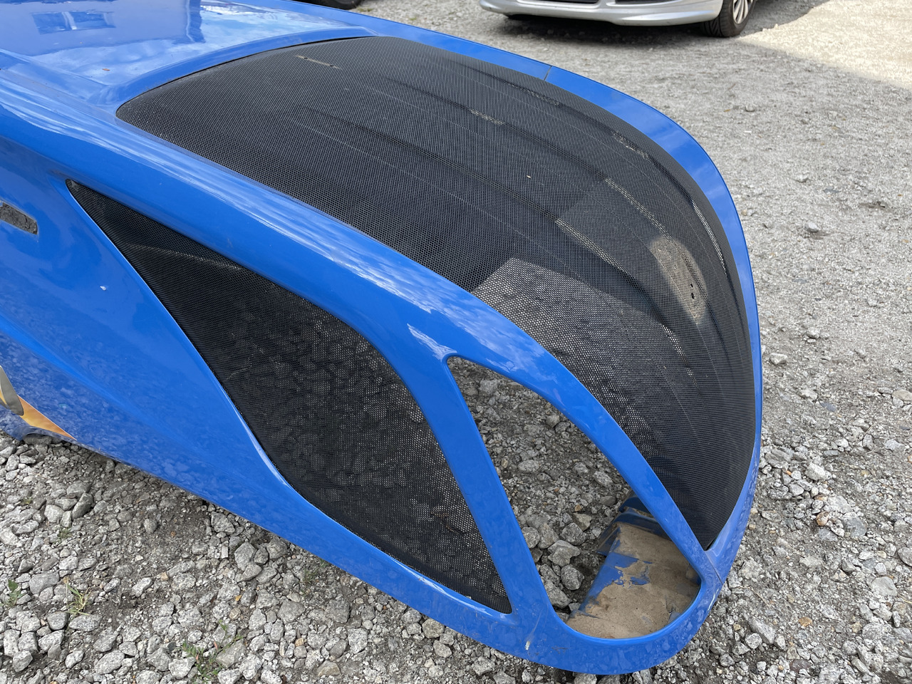 New Holland T7.275 T7.290 T7.315 - maska silnika 47731212 - Капот для Сельскохозяйственной техники: фото 3 New Holland T7.275 T7.290 T7.315 - maska silnika 47731212 - Капот для Сельскохозяйственной техники: фото 3