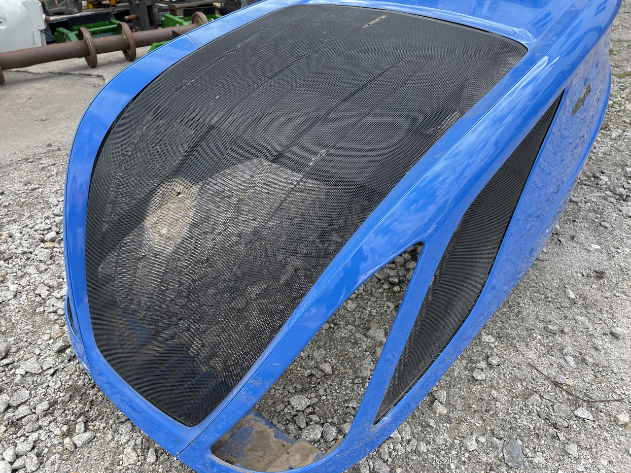 New Holland T7.275 T7.290 T7.315 - maska silnika 47731212 - Капот для Сельскохозяйственной техники: фото 2 New Holland T7.275 T7.290 T7.315 - maska silnika 47731212 - Капот для Сельскохозяйственной техники: фото 2