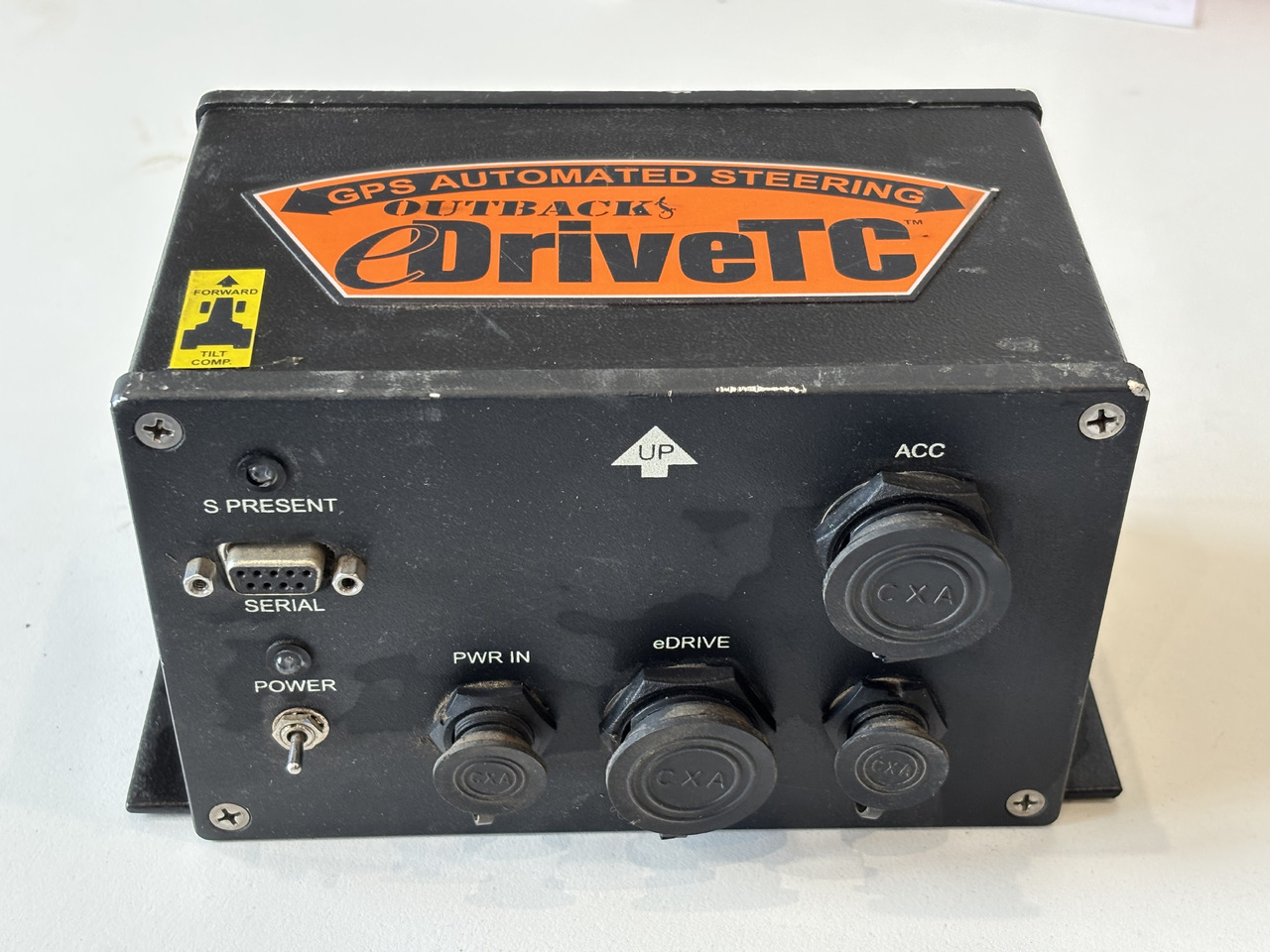 Outback eDrive GPS System Automatycznego Kierowania John Deere Claas - Система навигации для Сельскохозяйственной техники: фото 1 Outback eDrive GPS System Automatycznego Kierowania John Deere Claas - Система навигации для Сельскохозяйственной техники: фото 1