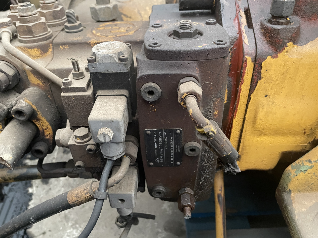 Pompa hydrauliczna hydromatik Rexroth A4V90DA1 0L001A1A - Гидравлический насос для Сельскохозяйственной техники: фото 1 Pompa hydrauliczna hydromatik Rexroth A4V90DA1 0L001A1A - Гидравлический насос для Сельскохозяйственной техники: фото 1