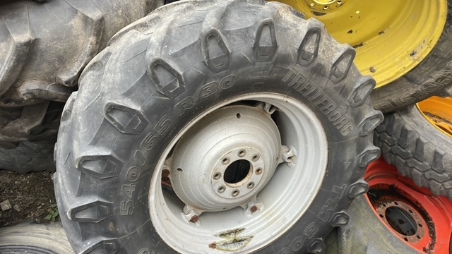 Same Rubin Lamborgini koła felgi 540/65R30 - Колесный диск для Сельскохозяйственной техники: фото 4 Same Rubin Lamborgini koła felgi 540/65R30 - Колесный диск для Сельскохозяйственной техники: фото 4