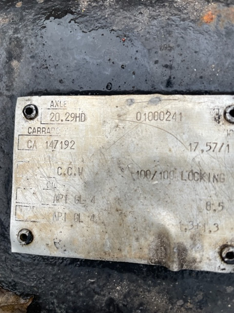 Valtra t160 most napędowy przedni carraro 20.29 HD części - Передняя ось для Сельскохозяйственной техники: фото 2 Valtra t160 most napędowy przedni carraro 20.29 HD części - Передняя ось для Сельскохозяйственной техники: фото 2