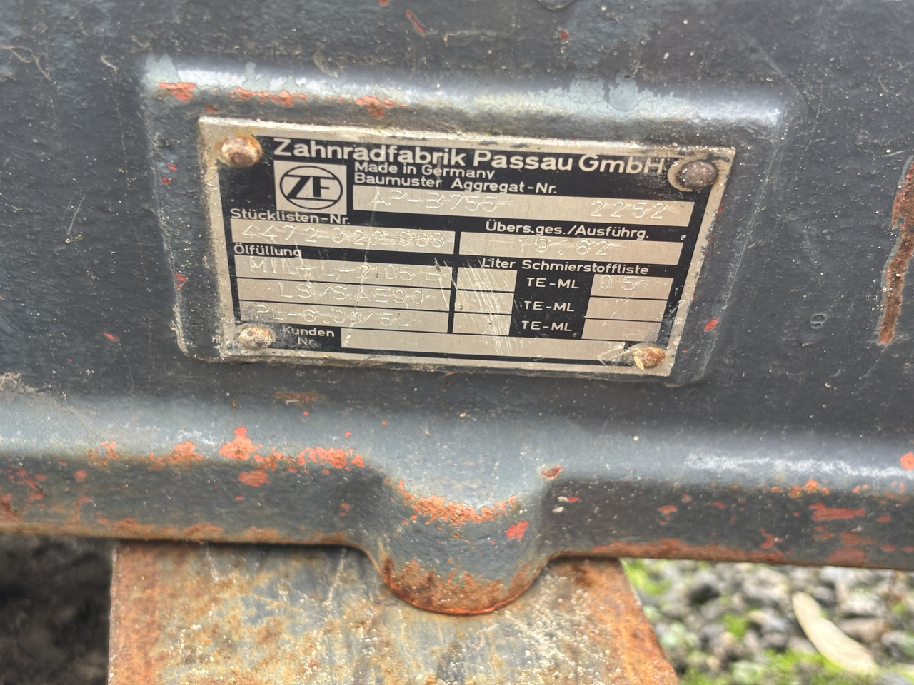 ZF AP-B755 2HL-100 Most Tylni Oś Tylnia Skrzynia Biegów Zwolnica Zwrotnica Pochwa CZĘŚCI - Бортовой редуктор для Сельскохозяйственной техники: фото 4 ZF AP-B755 2HL-100 Most Tylni Oś Tylnia Skrzynia Biegów Zwolnica Zwrotnica Pochwa CZĘŚCI - Бортовой редуктор для Сельскохозяйственной техники: фото 4